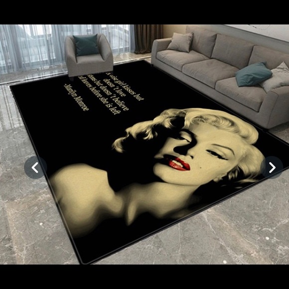 Full size Rug - Picture 2 of 4